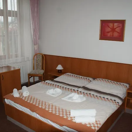 Mineral Zlaté Hory